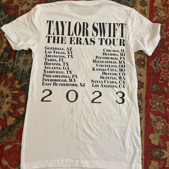 TS Eras Tour (XS) - Brand New - Picture 2 of 3